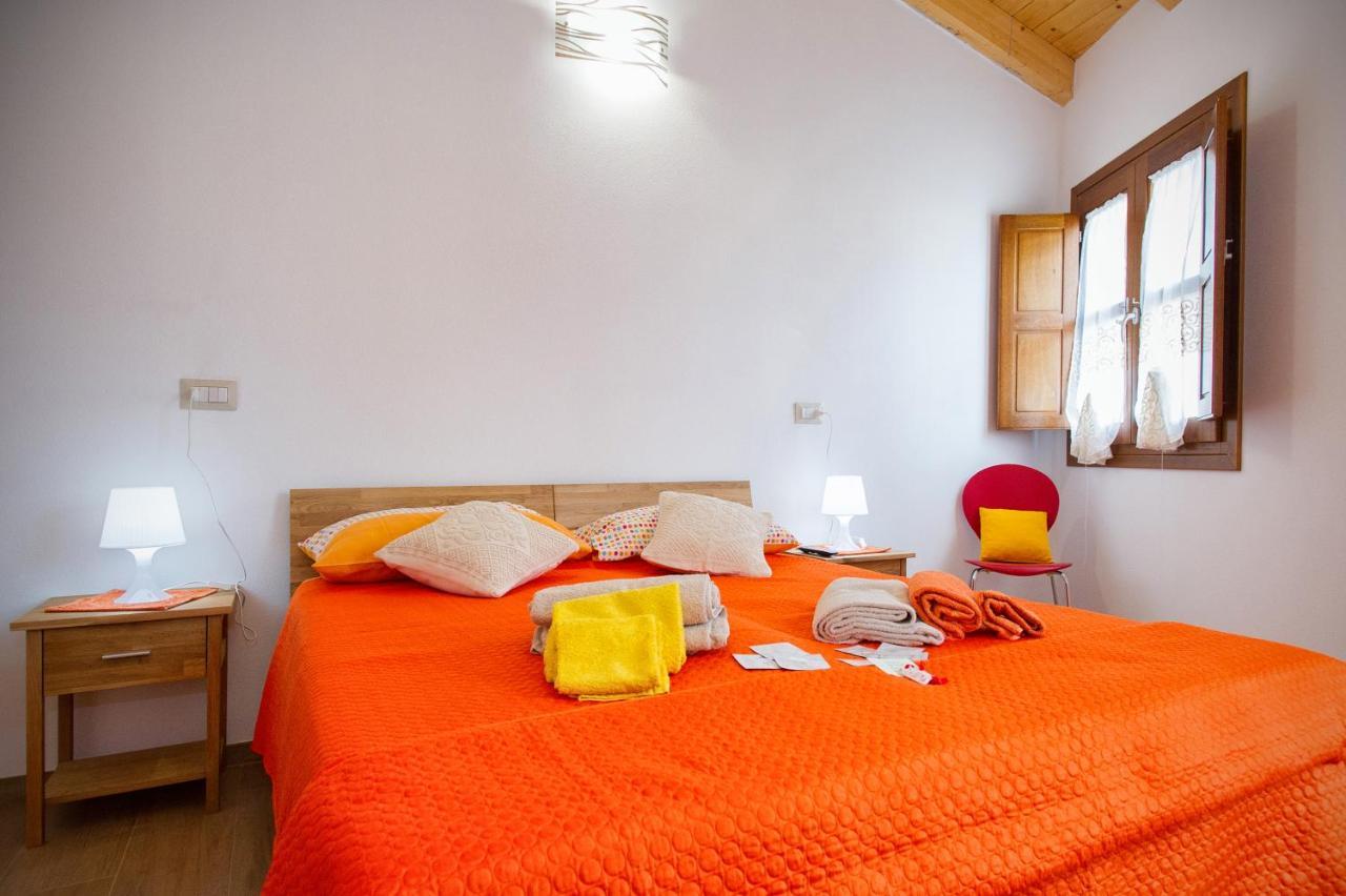 Holiday Room Sa Tebia Οριστάνο Εξωτερικό φωτογραφία